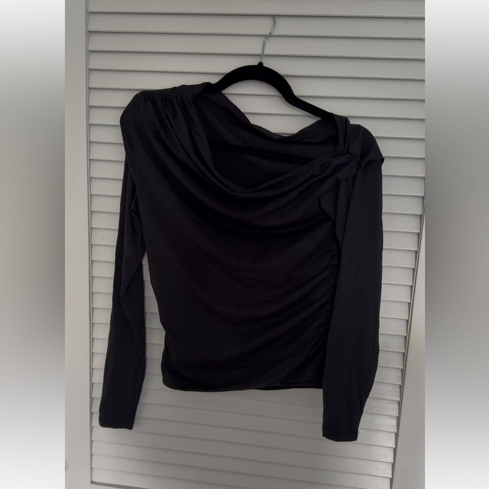 Abercrombie and Fitch Top